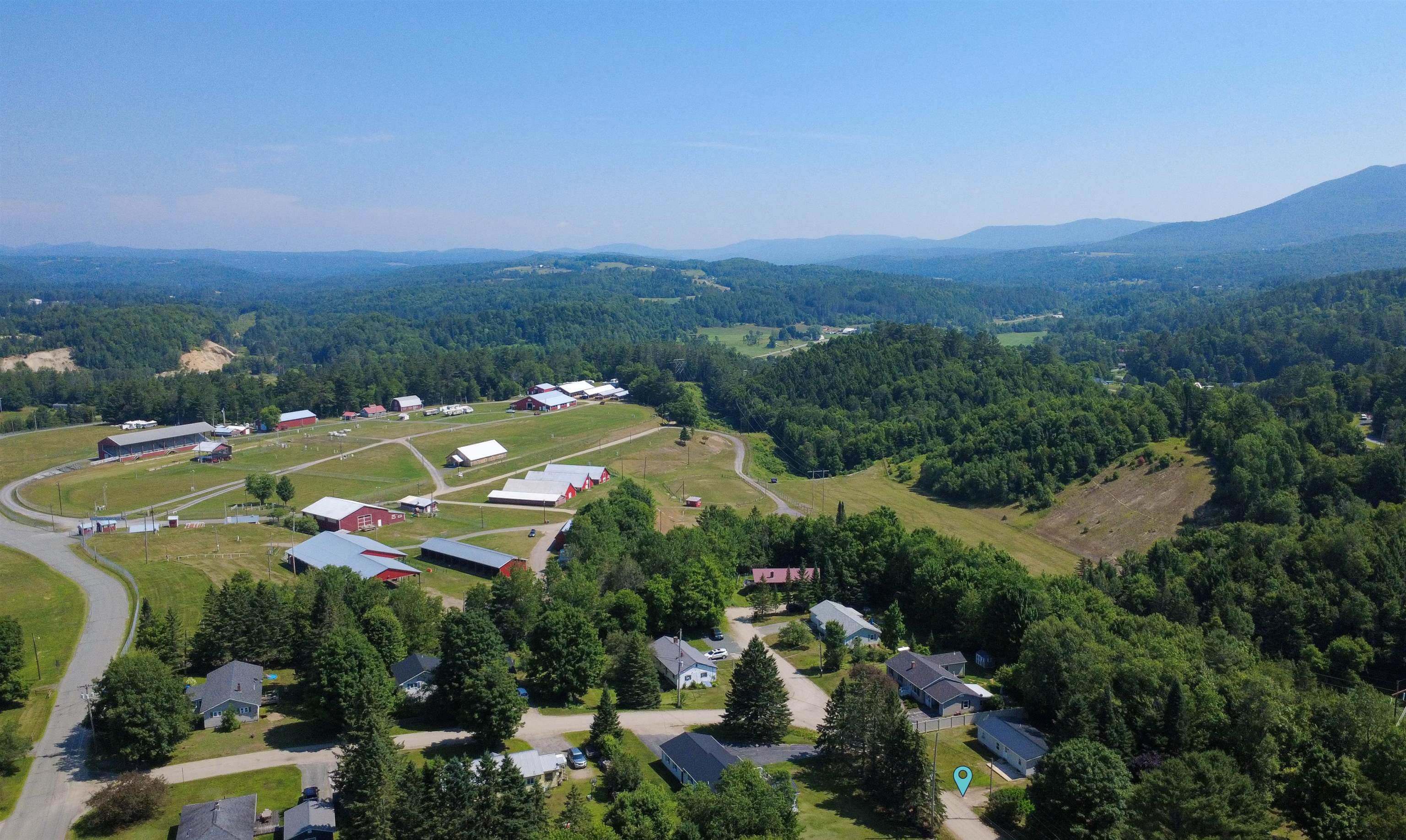98 Rod Key Street Lyndon, VT 05851 - Photo 4 of 42