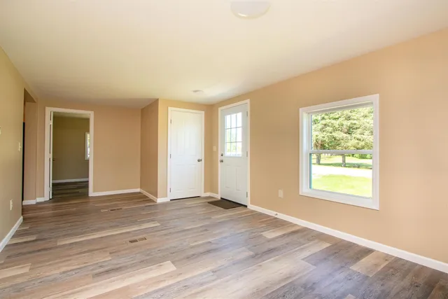 $229,000 | 98 Rod Key Street, Lyndon, VT 05851