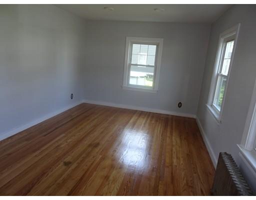 95 Birchwood Road Methuen, MA 01844 - Photo 12 of 31 Gallery Image 12