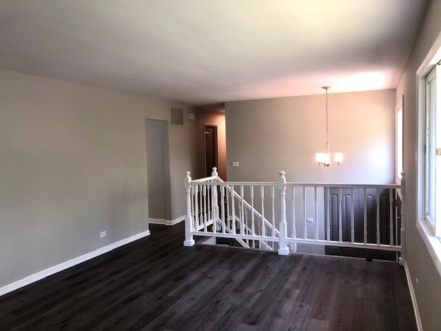418 Assembly Drive Bolingbrook, IL 60440 - Photo 7 of 30