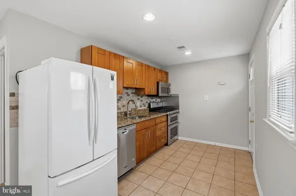 $3,200 | 9017 Rhode Island Avenue, College Park, MD 20740