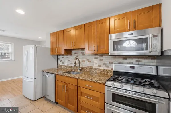 $3,200 | 9017 Rhode Island Avenue, College Park, MD 20740