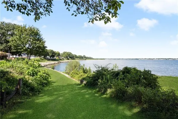 $130,000 | 48 Lane 2, Warwick, RI 02888
