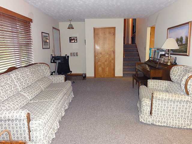5520 Rauch Road Northwest Carroll, OH 43112 - Photo 3 of 19 Gallery Image 3
