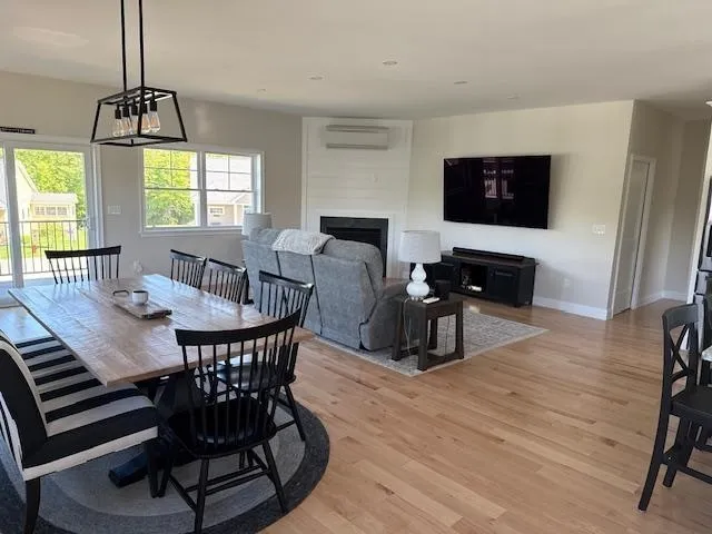 $2,950 | 24 John Hardie Way, Chichester, NH 03258