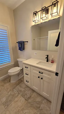 $2,950 | 24 John Hardie Way, Chichester, NH 03258