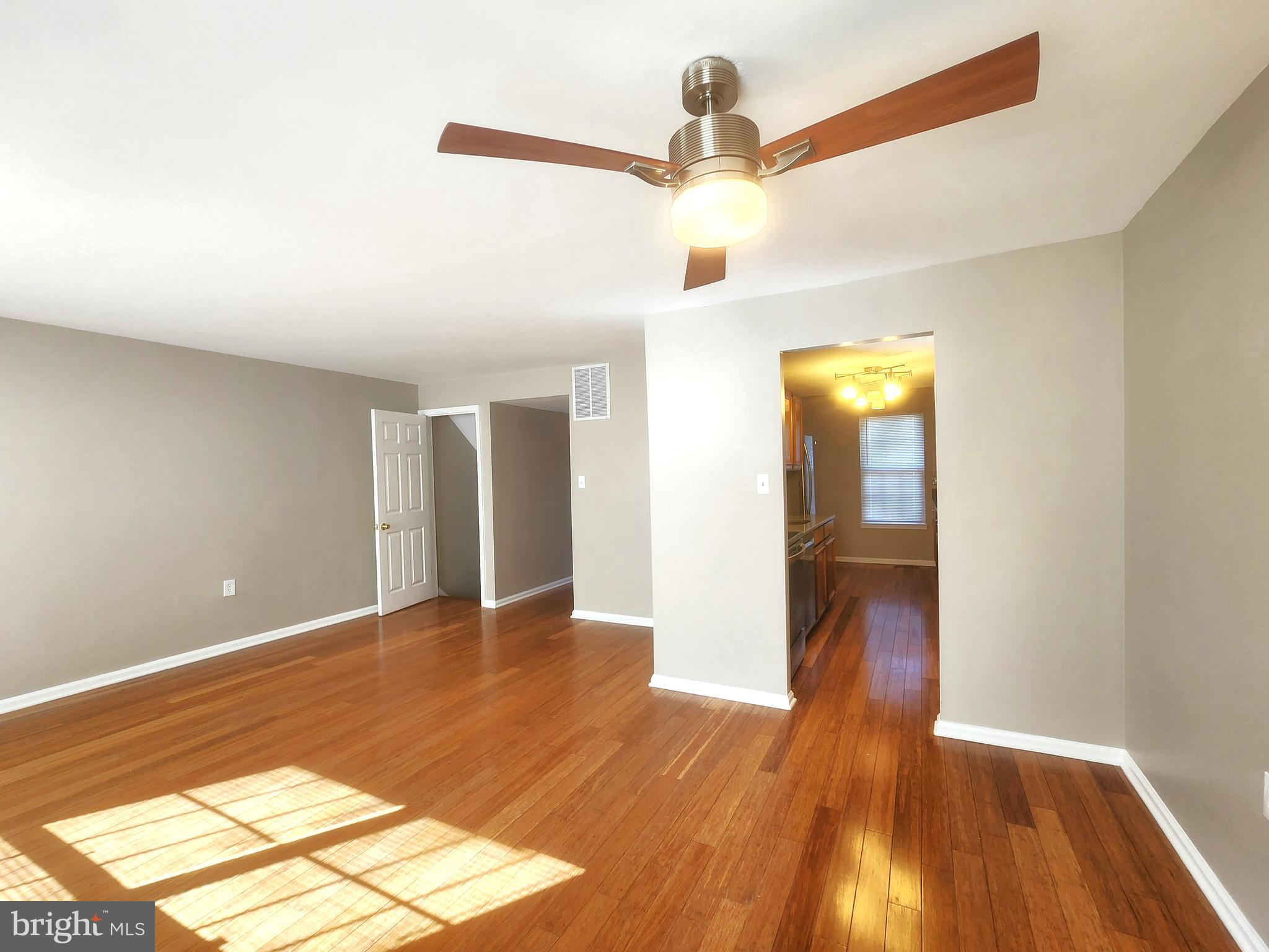 9139 September Lane Silver Spring, MD 20901 - Photo 8 of 23 Interior