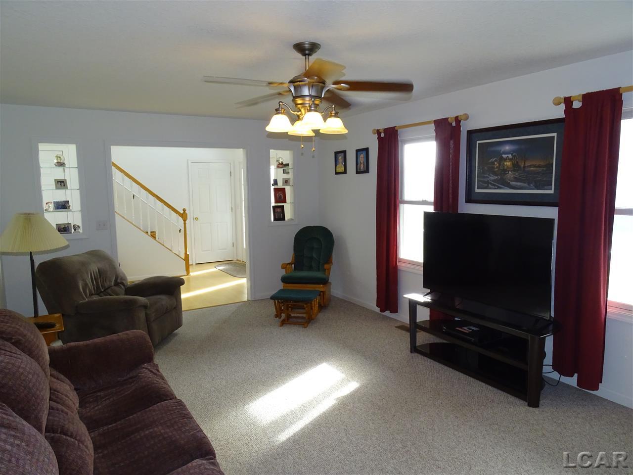 17210 Cole Road Addison, MI 49220 - Photo 8 of 27