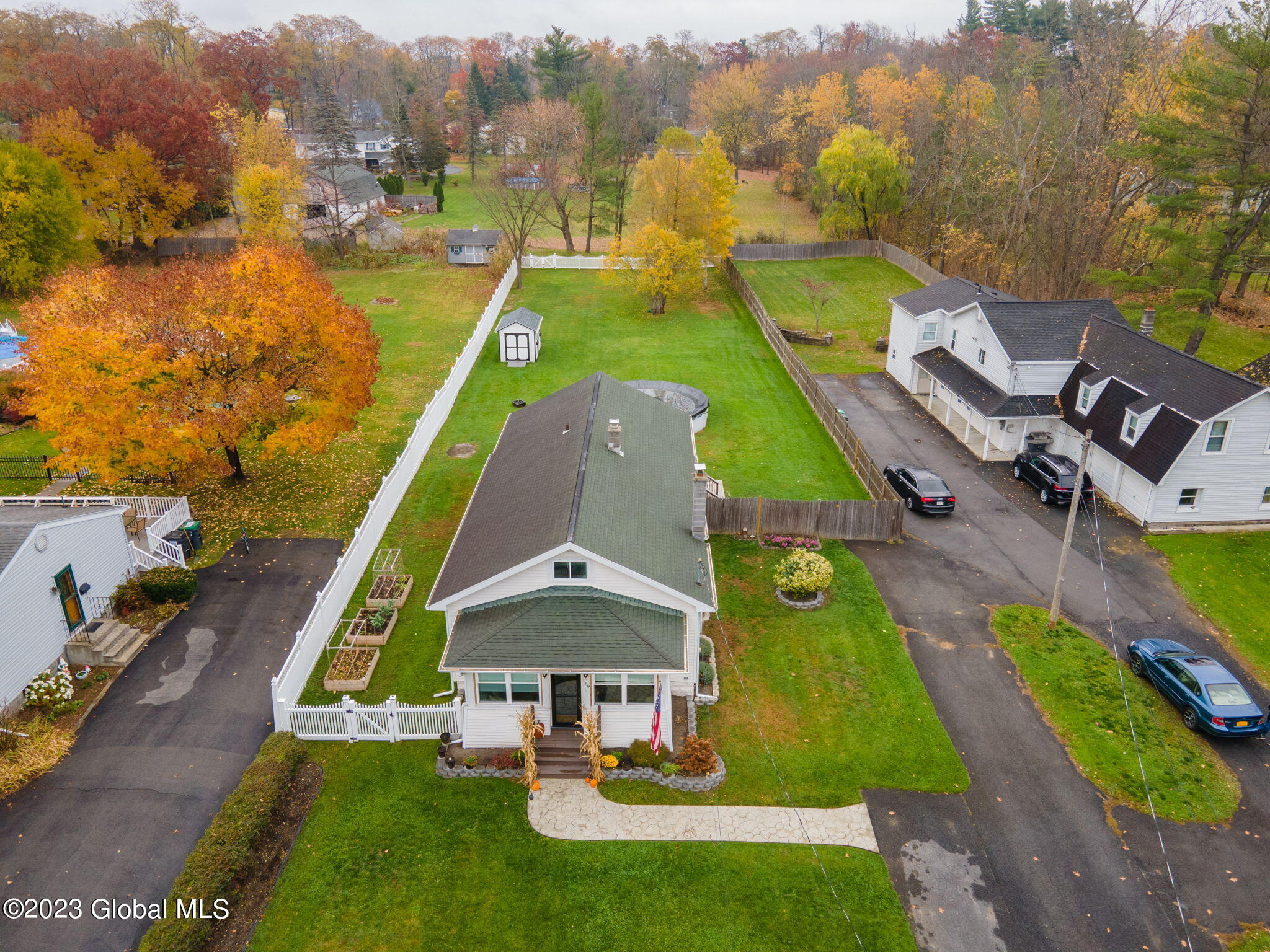 161 Consaul Road Colonie, NY 12205 - Photo 4 of 35 37-web-or-mls-159ConsaulRd-15