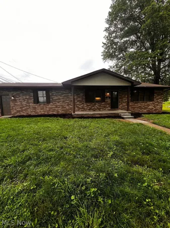 $229,000 | 115 North Fairview Avenue, Dover, OH 44622