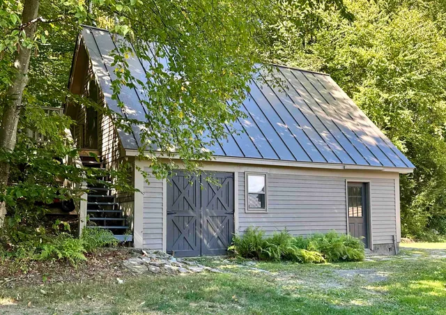 $587,000 | 330 Deer Run Road, Pawlet, VT 05761