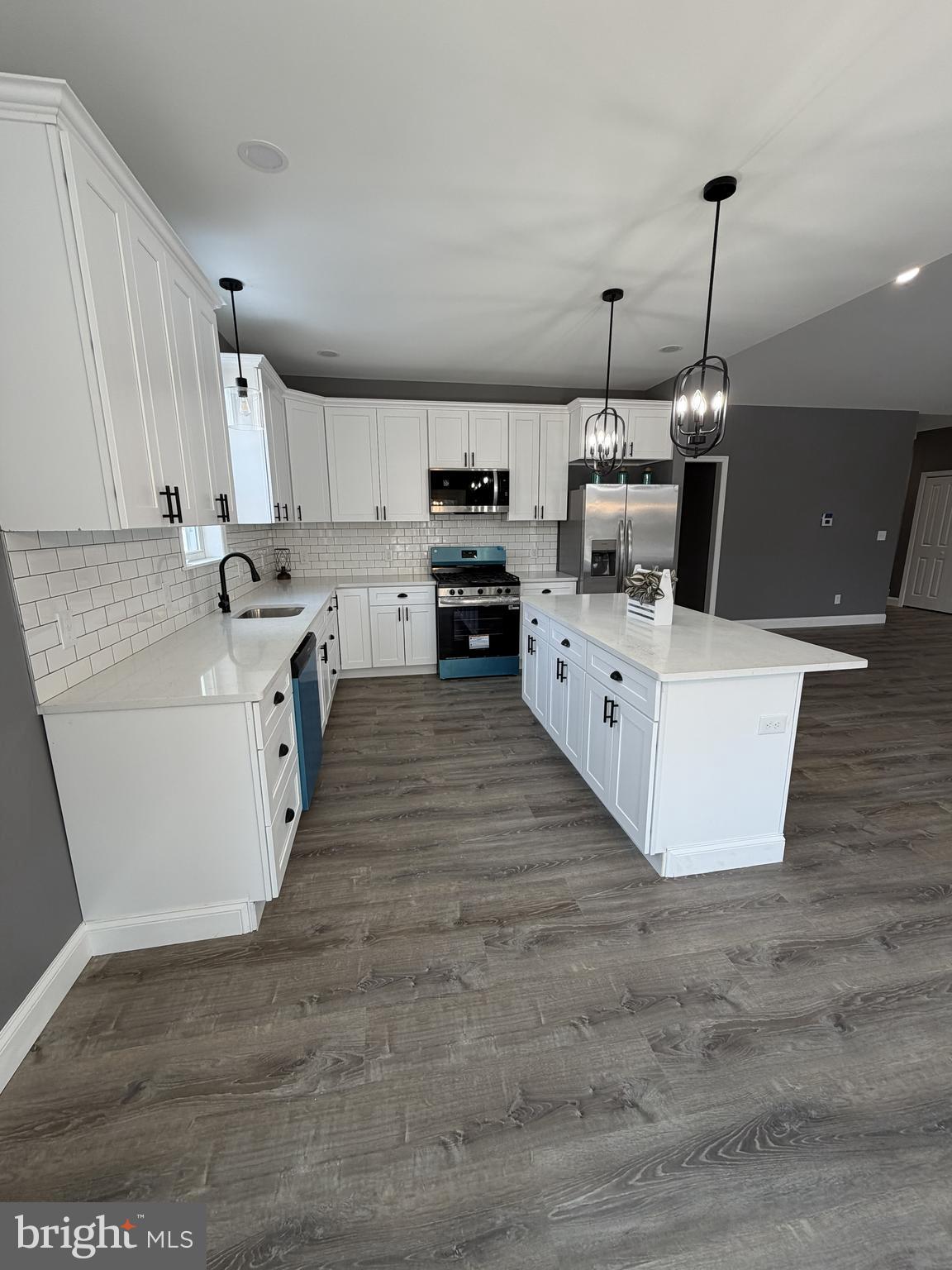 661 South Blue Bell Road Vineland, NJ 08360 - Photo 7 of 23 Kitchen