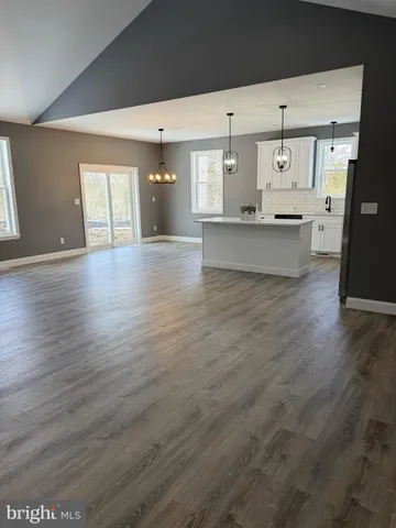 $579,900 | 661 South Blue Bell Road, Vineland, NJ 08360