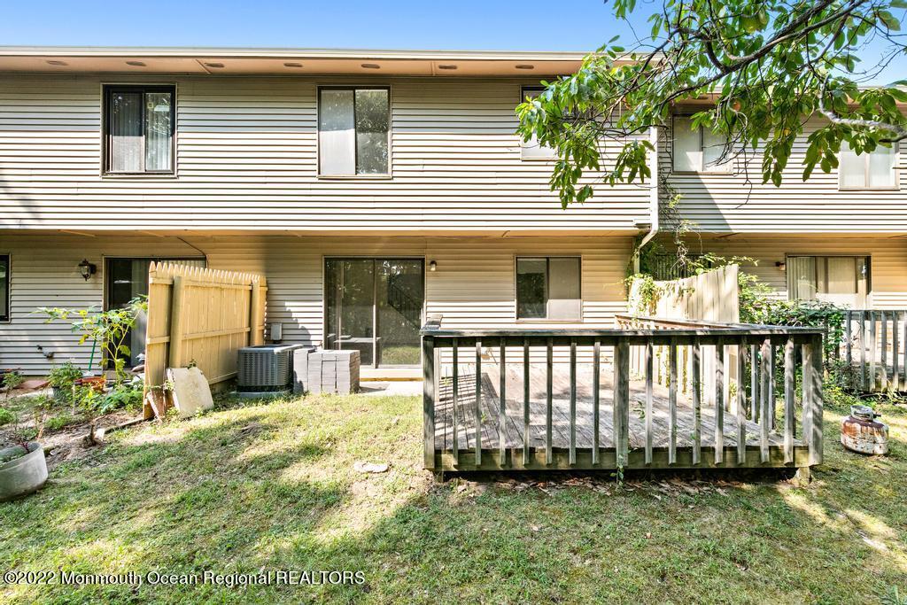 28 Jesse Drive Howell, NJ 07731 - Photo 37 of 39 28Jesse-37