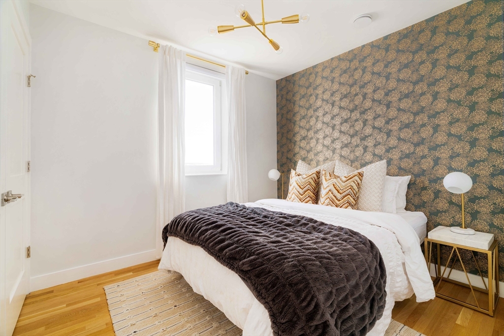 52 Fisher Avenue, Unit 401 Boston, MA 02120 - Photo 15 of 33