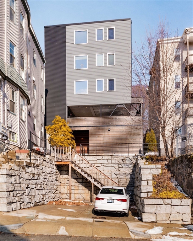 52 Fisher Avenue, Unit 401 Boston, MA 02120 - Photo 27 of 33