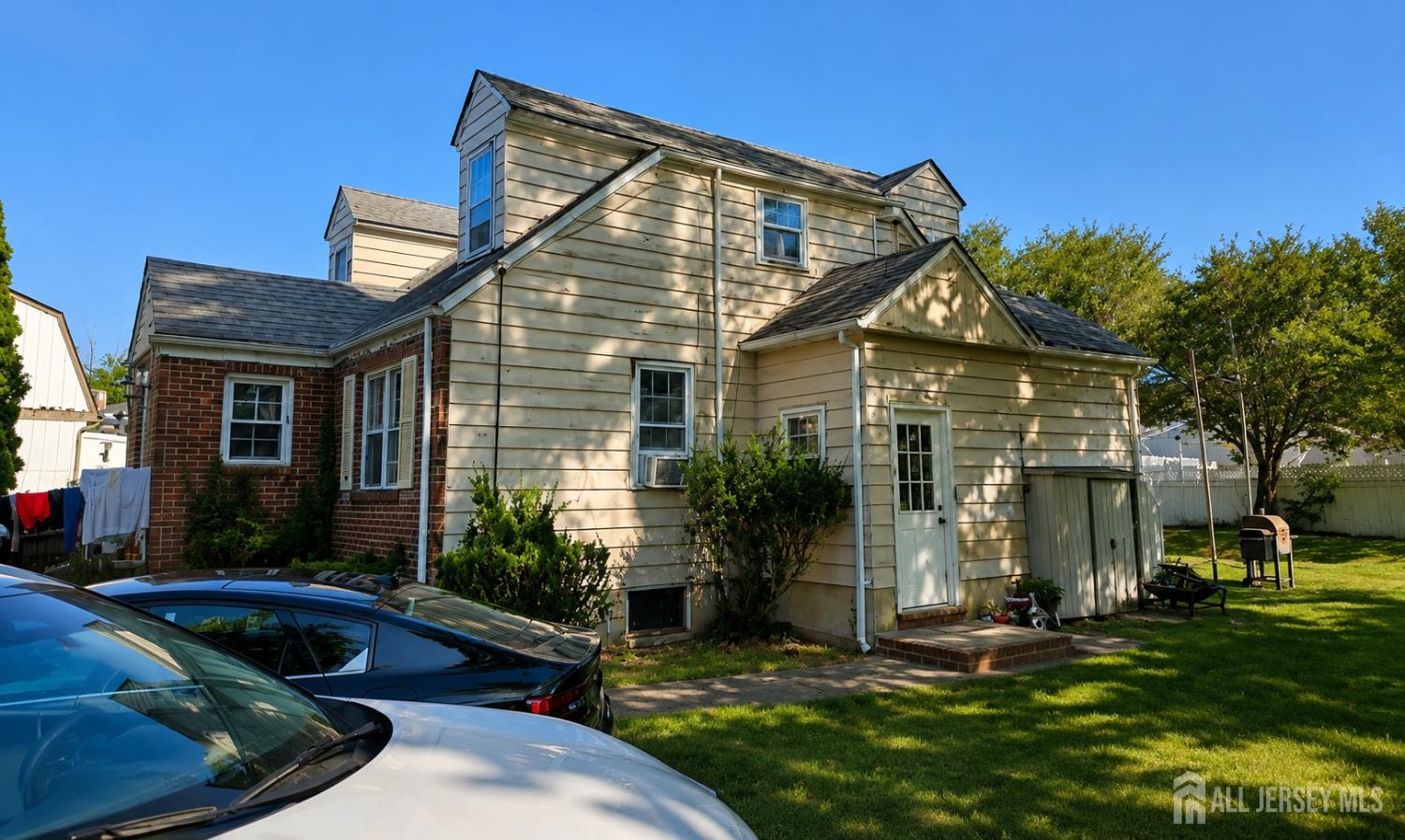1892 Oak Tree Road Edison, NJ 08820 - Photo 3 of 3
