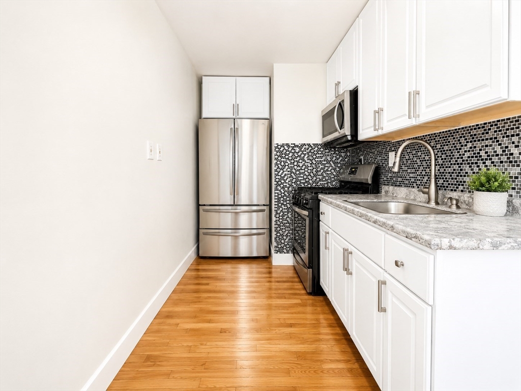 8 Walnut Street, Unit 2 Everett, MA 02149 - Photo 8 of 15