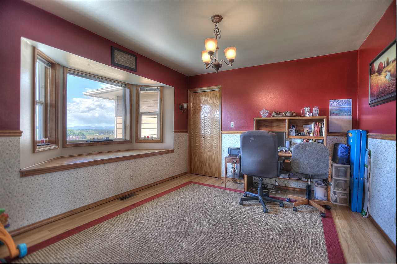 20622 North Hazard Road Spokane, WA 99208 - Photo 7 of 20