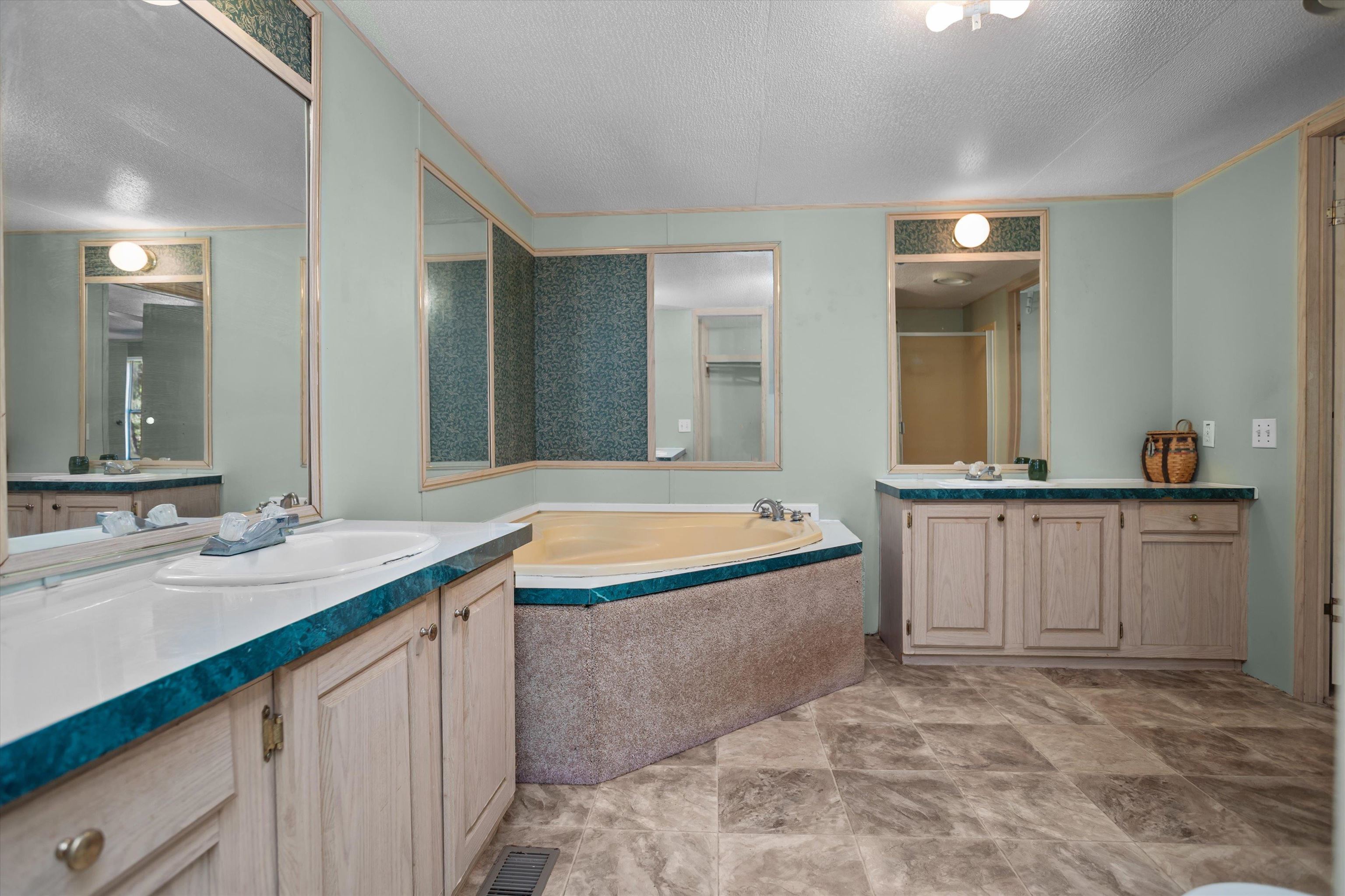 288 Cardinal Way Brookeland, TX 75931 - Photo 19 of 26