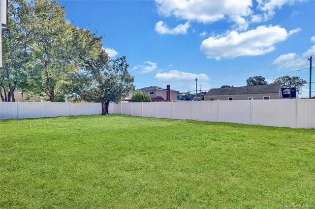 $540,000 | 90 30th Street, Copiague, NY 11726