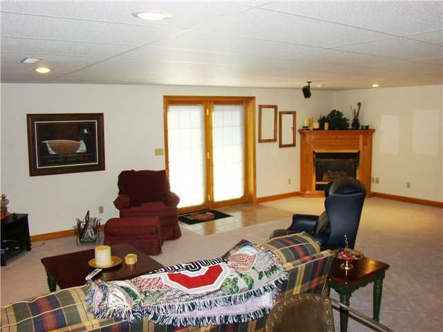 6560 Breece Road Mount Vernon, OH 43050 - Photo 7 of 18 Gallery Image 7