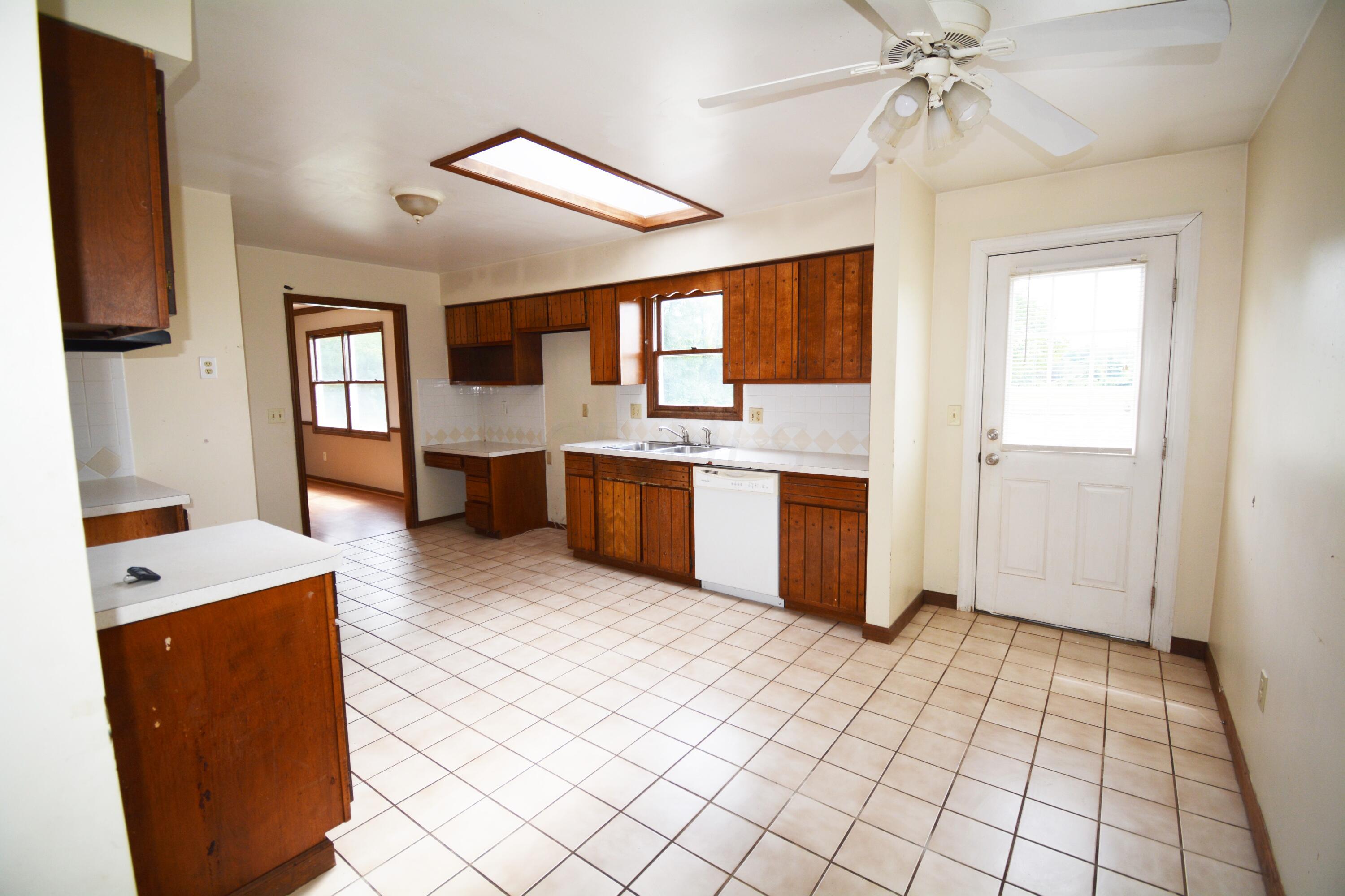 6037 Carters Corner Road Sunbury, OH 43074 - Photo 15 of 45 DSC_2416