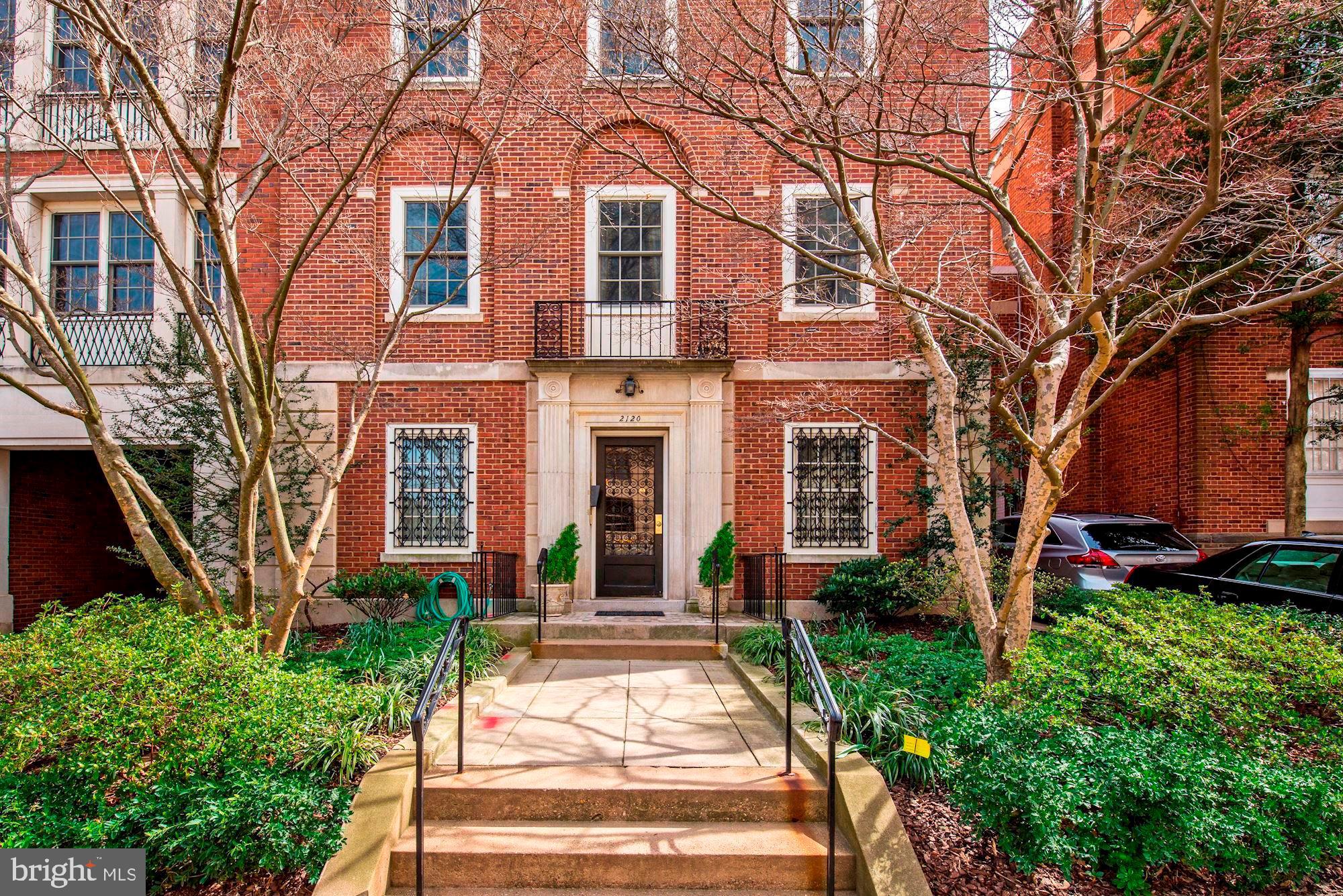 2120 Kalorama Road Northwest Washington, DC 20008 - Photo 3 of 24 Gallery Image 3