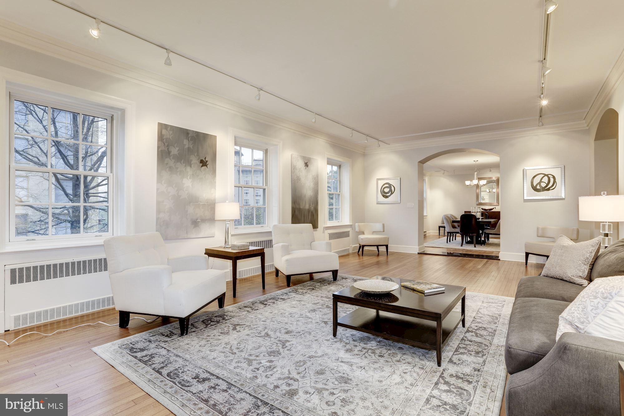 2120 Kalorama Road Northwest Washington, DC 20008 - Photo 5 of 24 Gallery Image 5