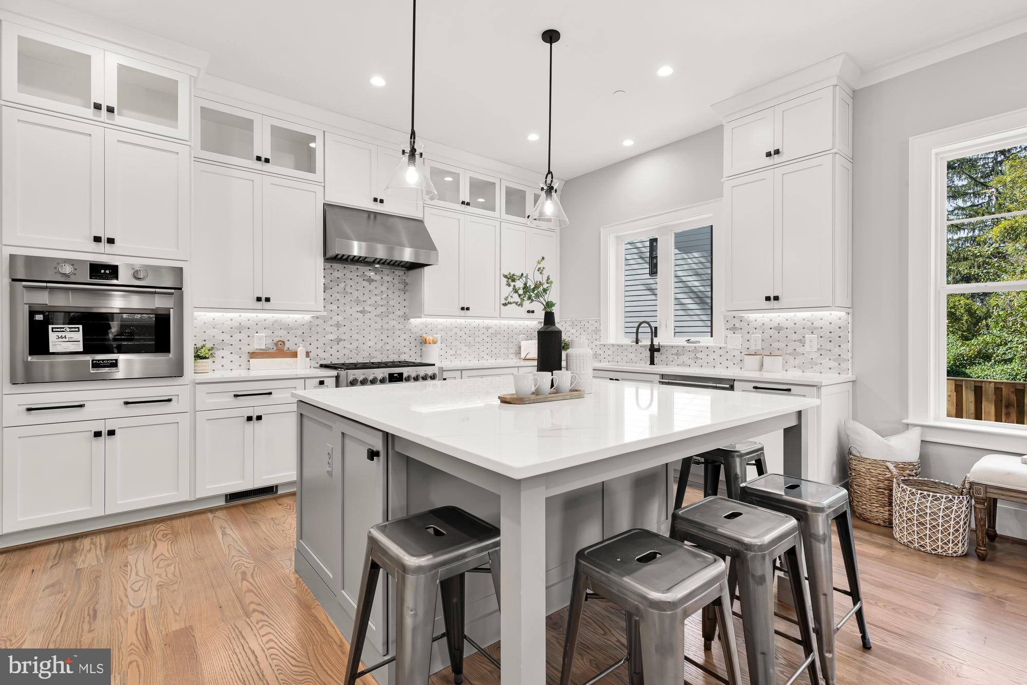 8612 Lancaster Drive Bethesda, MD 20814 - Photo 12 of 44