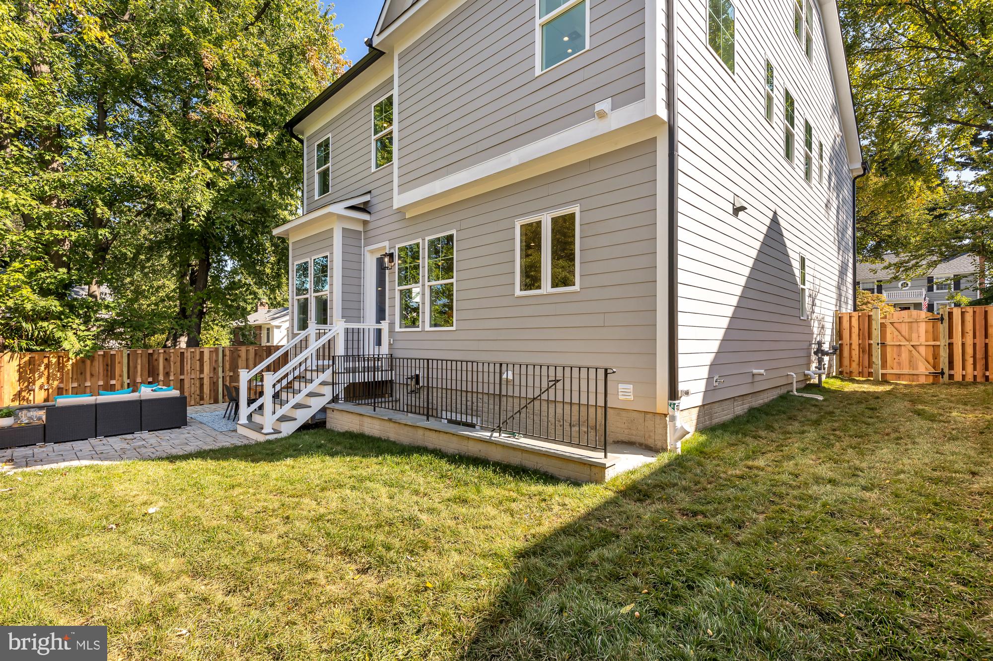 8612 Lancaster Drive Bethesda, MD 20814 - Photo 16 of 44