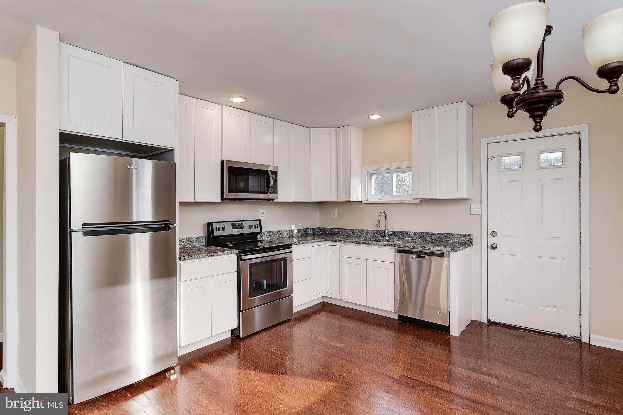 27 Stemmers Run Road Baltimore, MD 21221 - Photo 5 of 21 Kitchen
