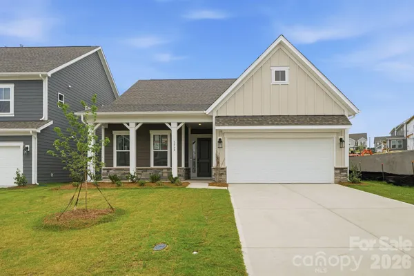$554,990 | 5068 Duval Circle, Tega Cay, SC 29708