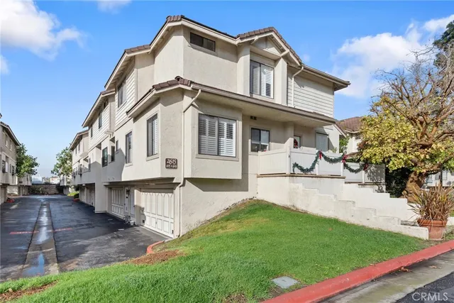 $899,000 | 2615 Plaza Del Amo, Unit 606, Torrance, CA 90503