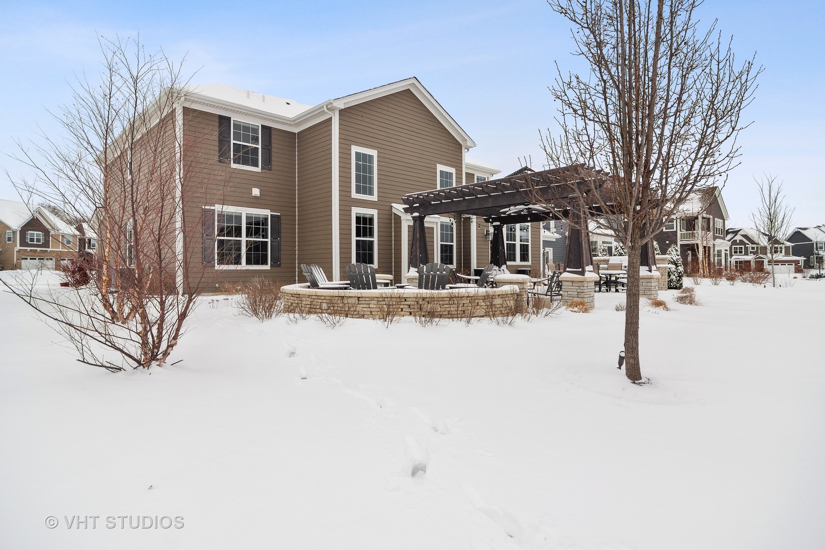3577 Harold Circle Hoffman Estates, IL 60192 - Photo 26 of 32 a street view covered with snow