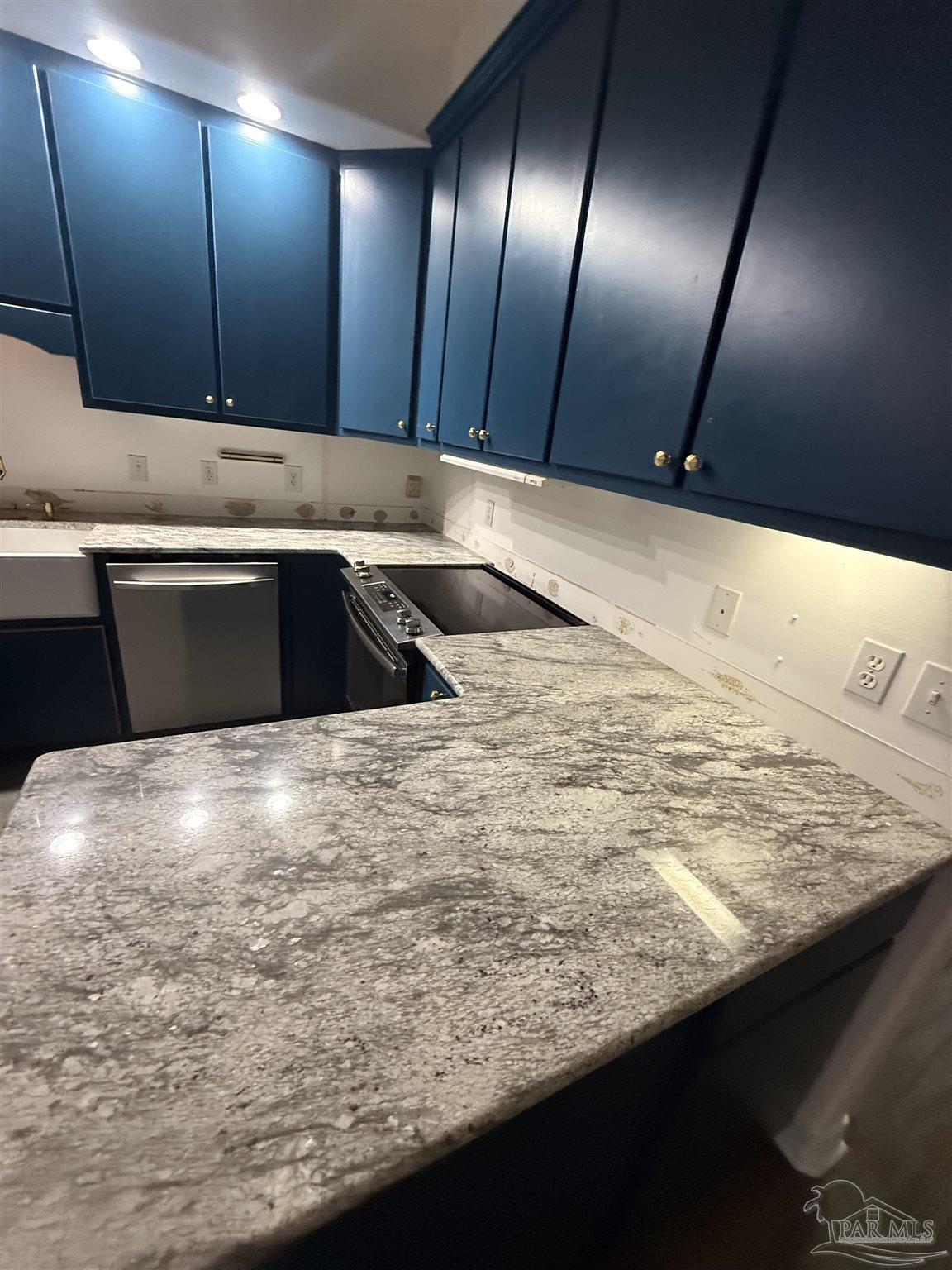 2424 Lank Road Molino, FL 32577 - Photo 12 of 34