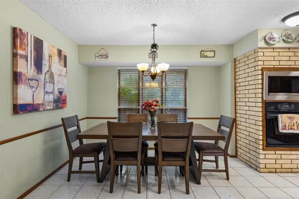 $450,000 | 1617 Westridge Drive, Hurst, TX 76054