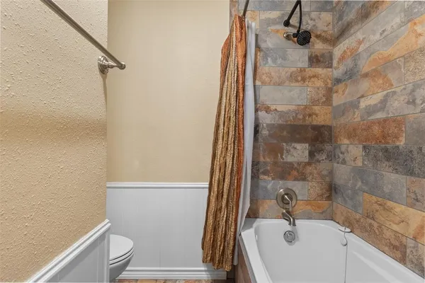 $450,000 | 1617 Westridge Drive, Hurst, TX 76054
