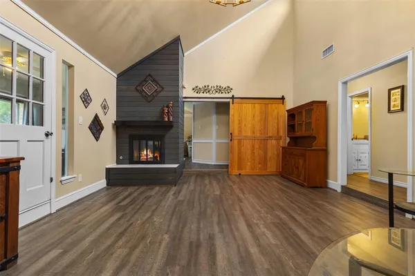 $450,000 | 1617 Westridge Drive, Hurst, TX 76054