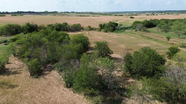 $270,000 | 109 Hillridge Lane, Maypearl, TX 76064