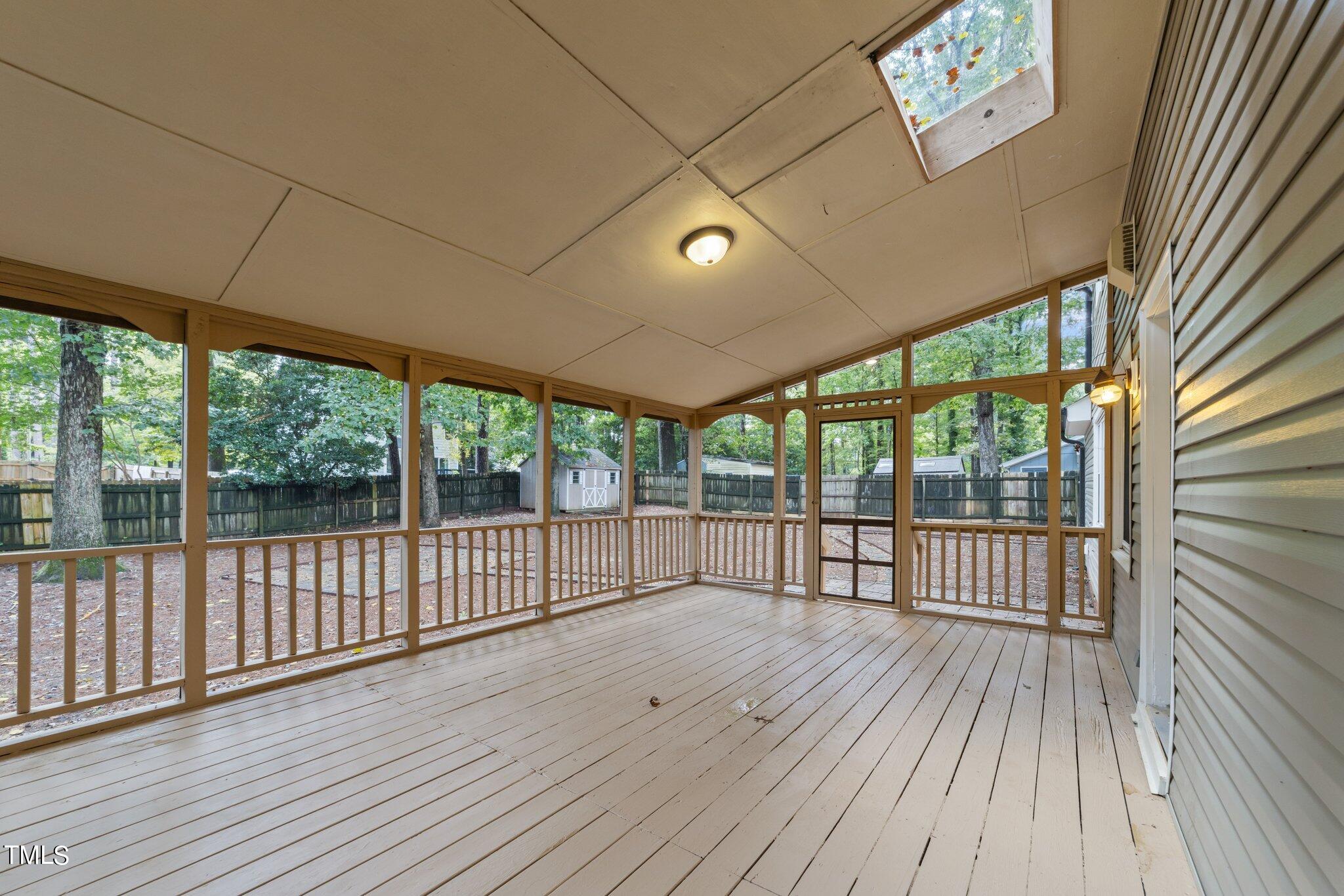 4413 Old Colony Road Raleigh, NC 27613 - Photo 5 of 38 18-web-or-mls-3D5A9714