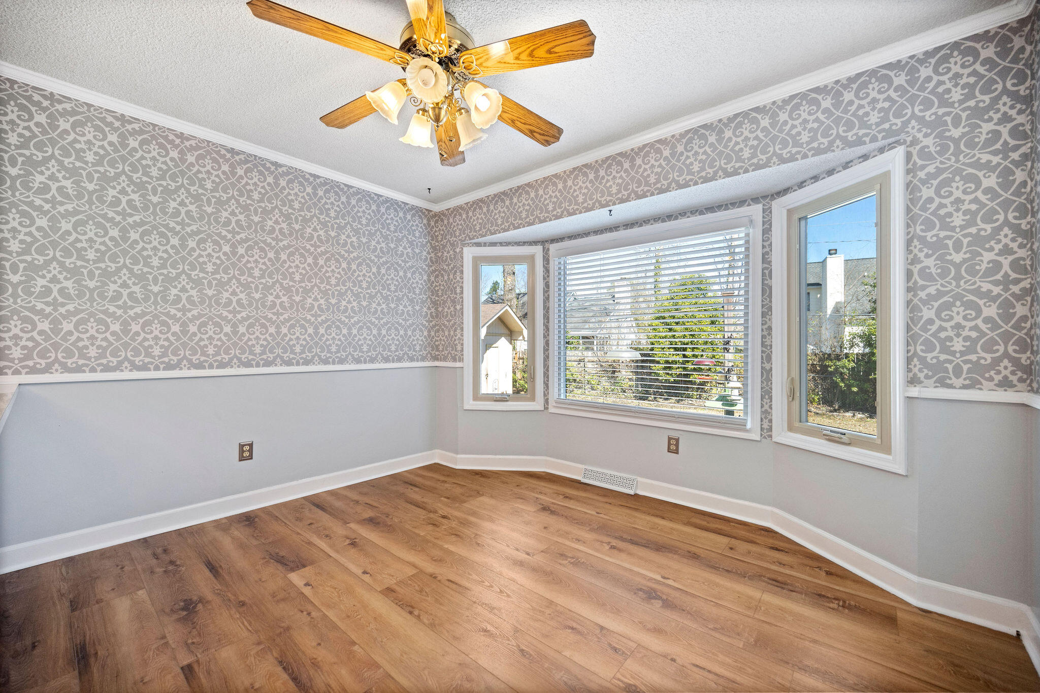 1824 Gun Club Road Charleston, SC 29414 - Photo 12 of 25 dining room