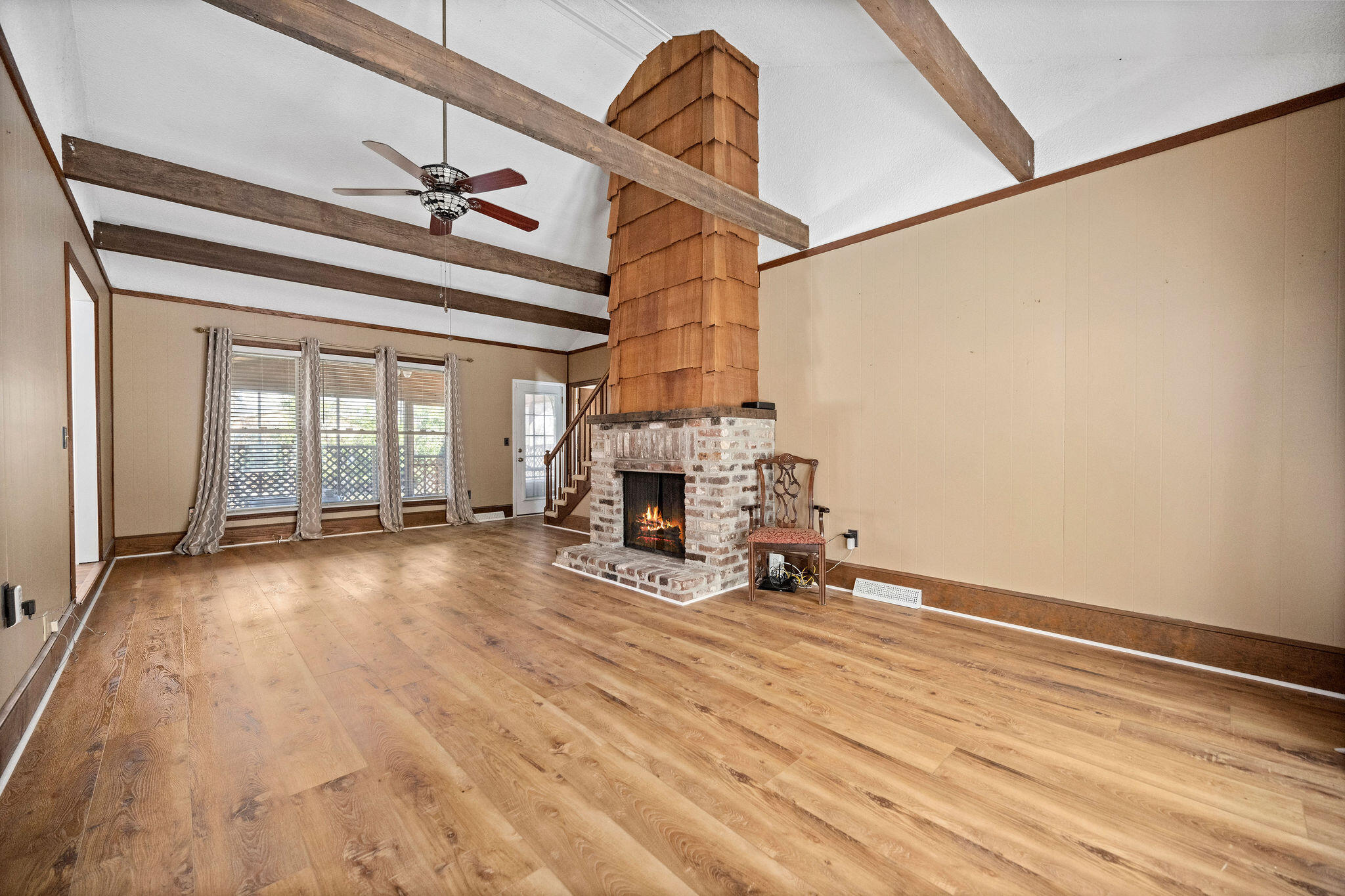 1824 Gun Club Road Charleston, SC 29414 - Photo 5 of 25 Great Living room