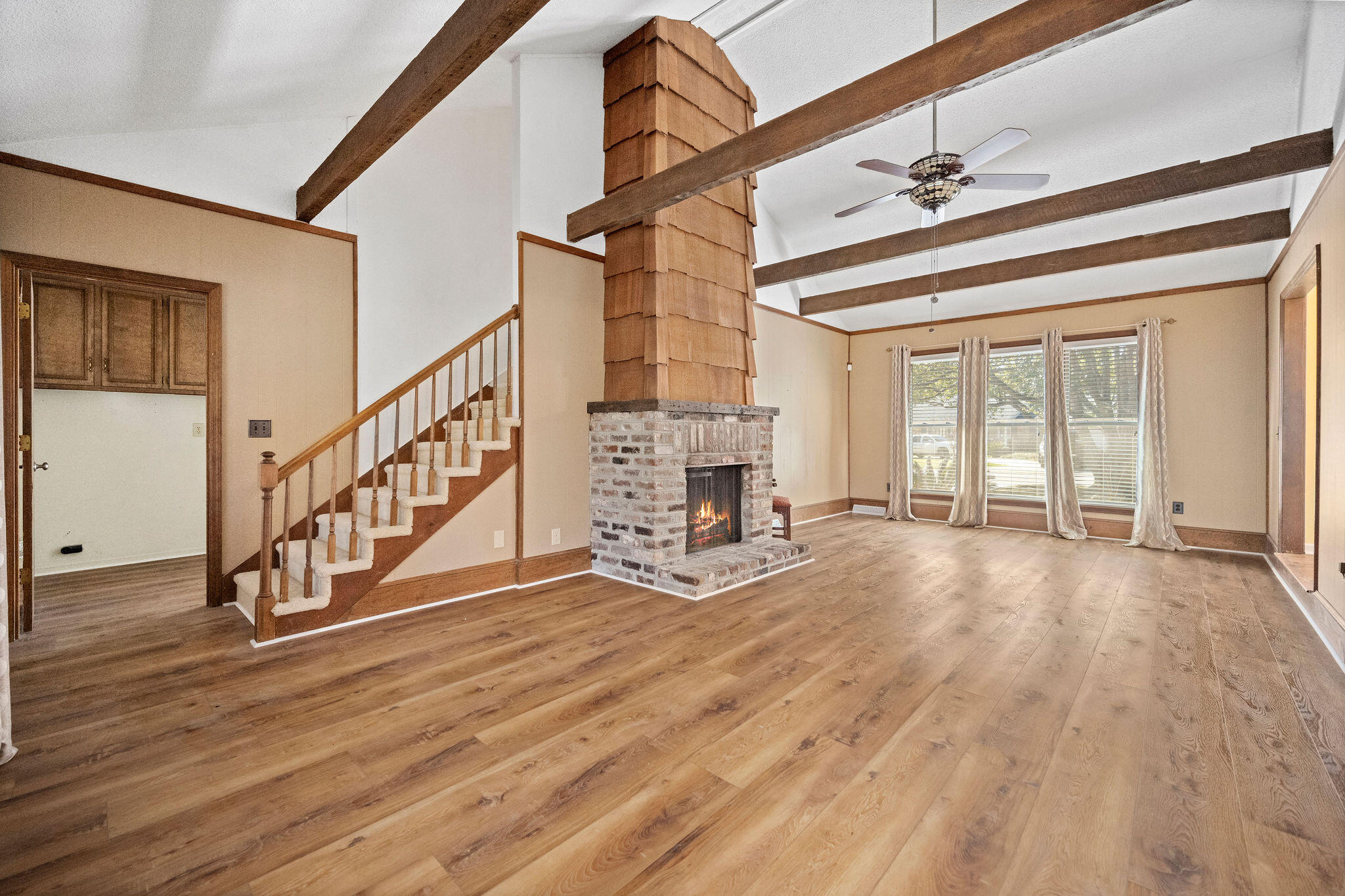 1824 Gun Club Road Charleston, SC 29414 - Photo 6 of 25 Great Living room