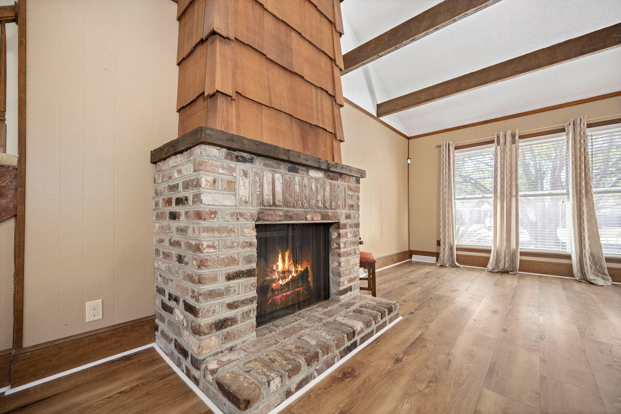 1824 Gun Club Road Charleston, SC 29414 - Photo 8 of 25 Fireplace