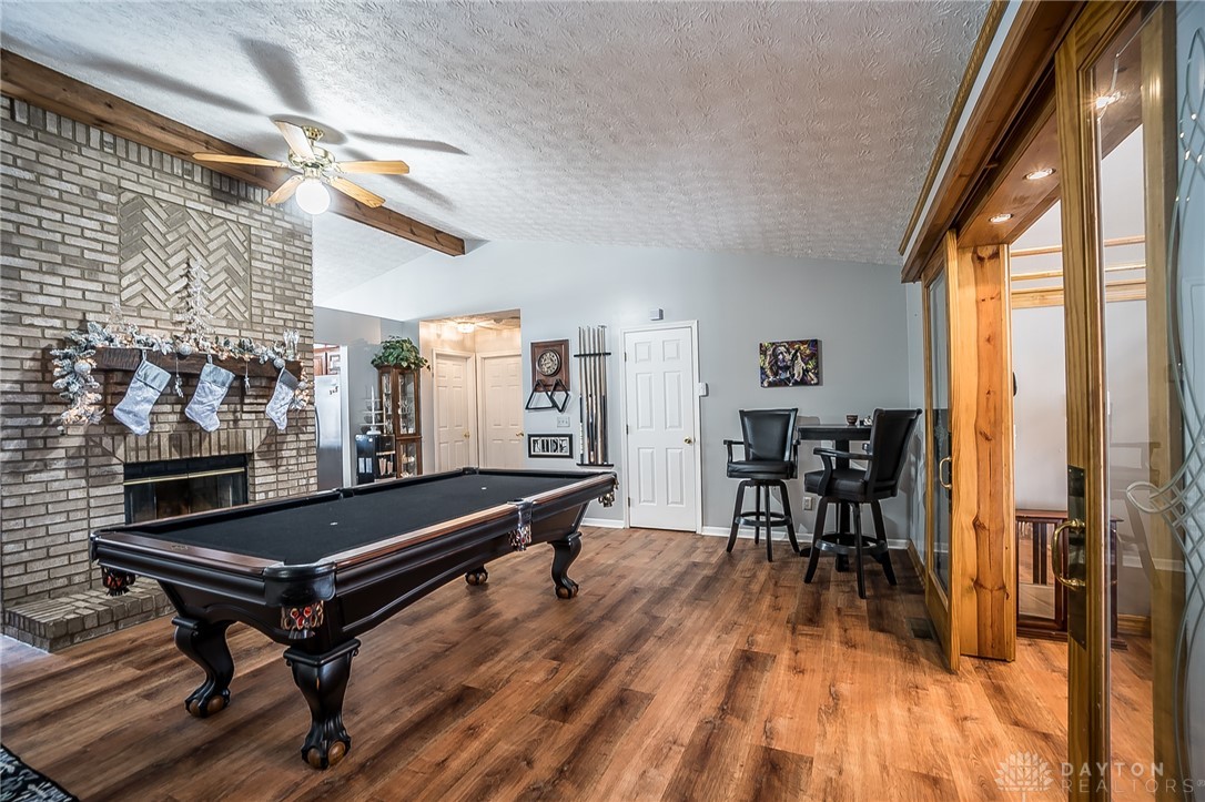 259 Willow Road Springfield, OH 45502 - Photo 11 of 43 Living Room