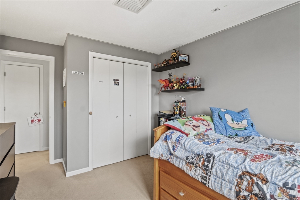 38 Dunham Road, Unit 201 Beverly, MA 01915 - Photo 19 of 32