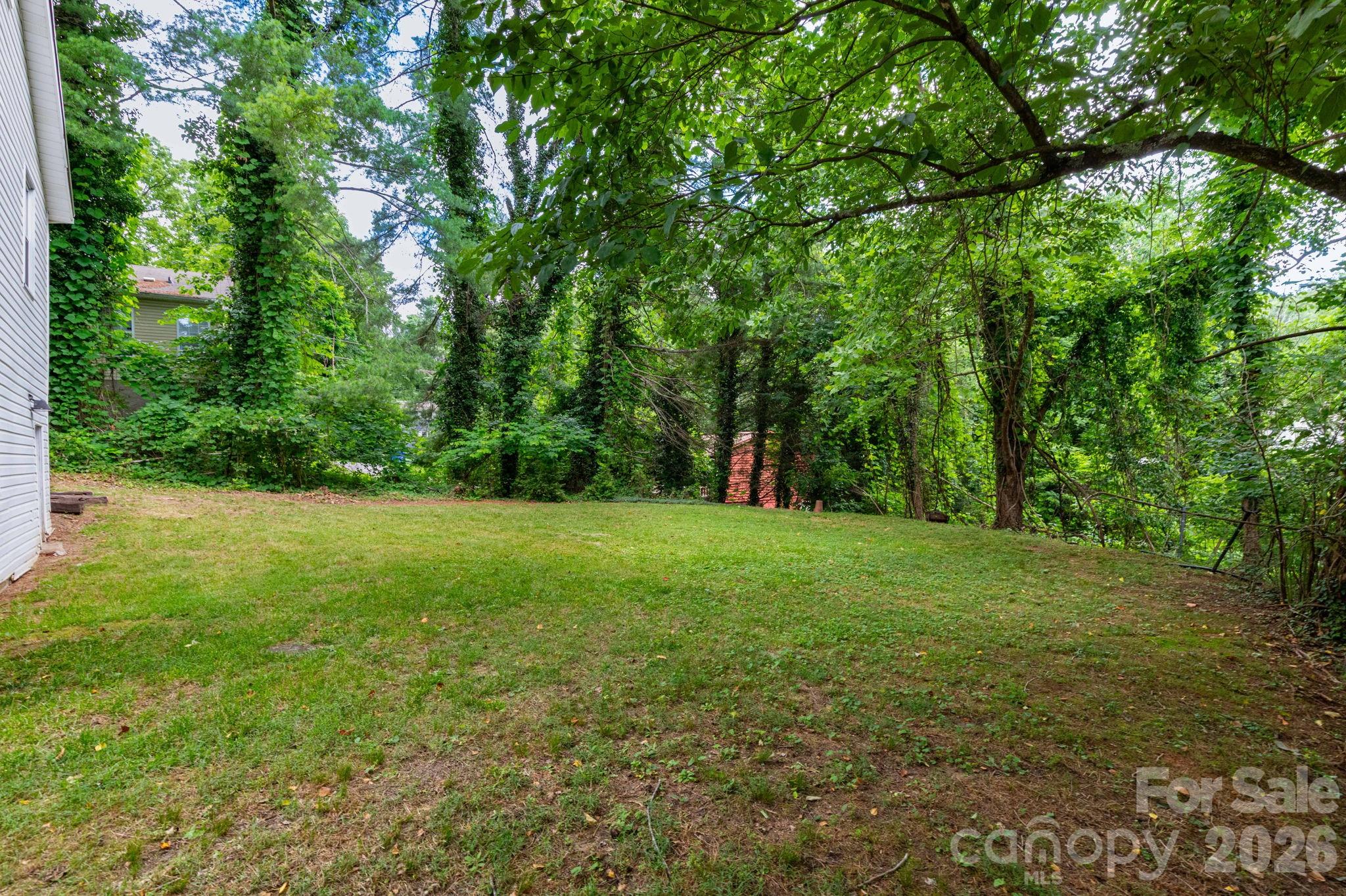 129 Shelburne Road Asheville, NC 28806 - Photo 23 of 26