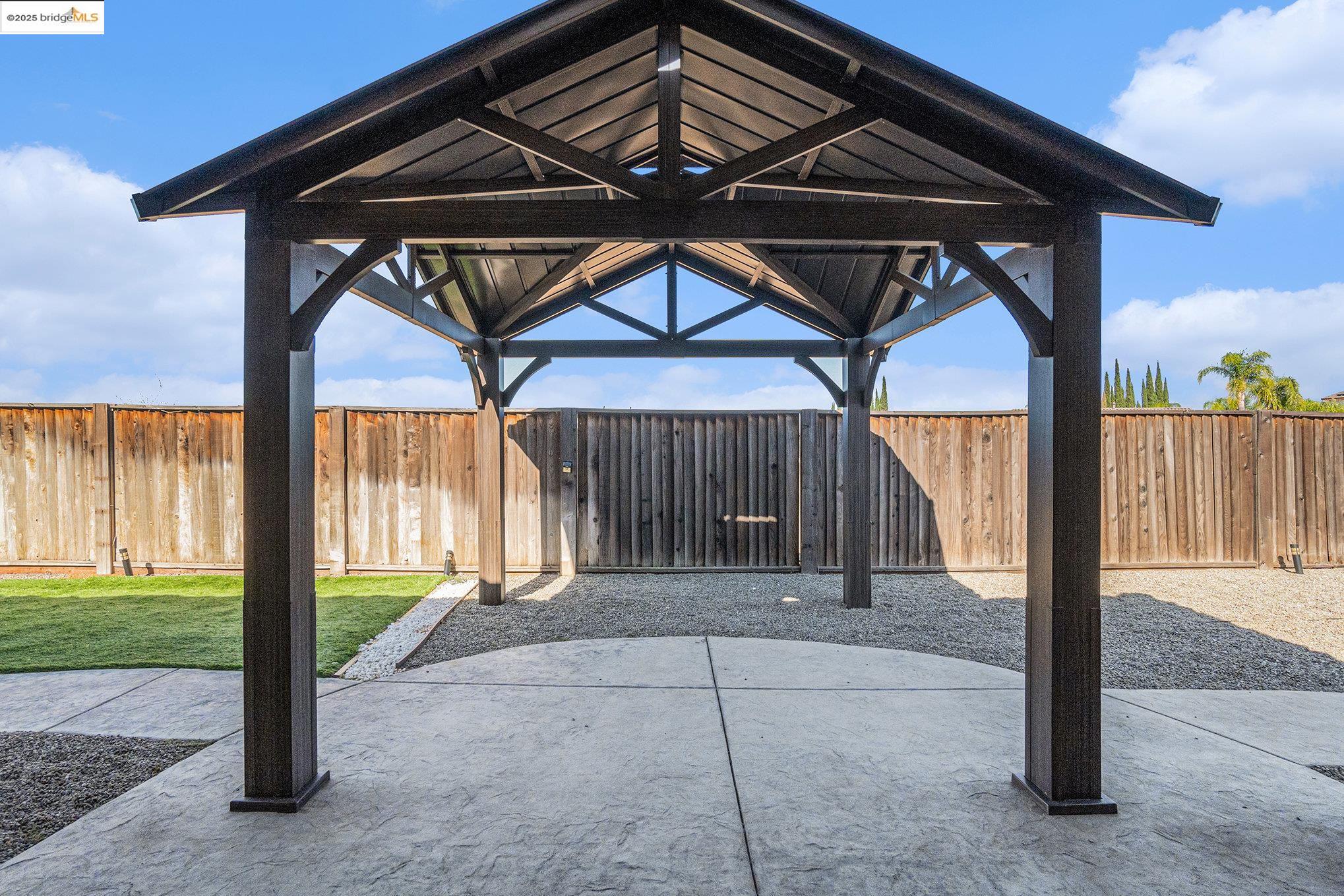 31 Rustic Court Oakley, CA 94561 - Photo 33 of 52 a house view with a outdoor space