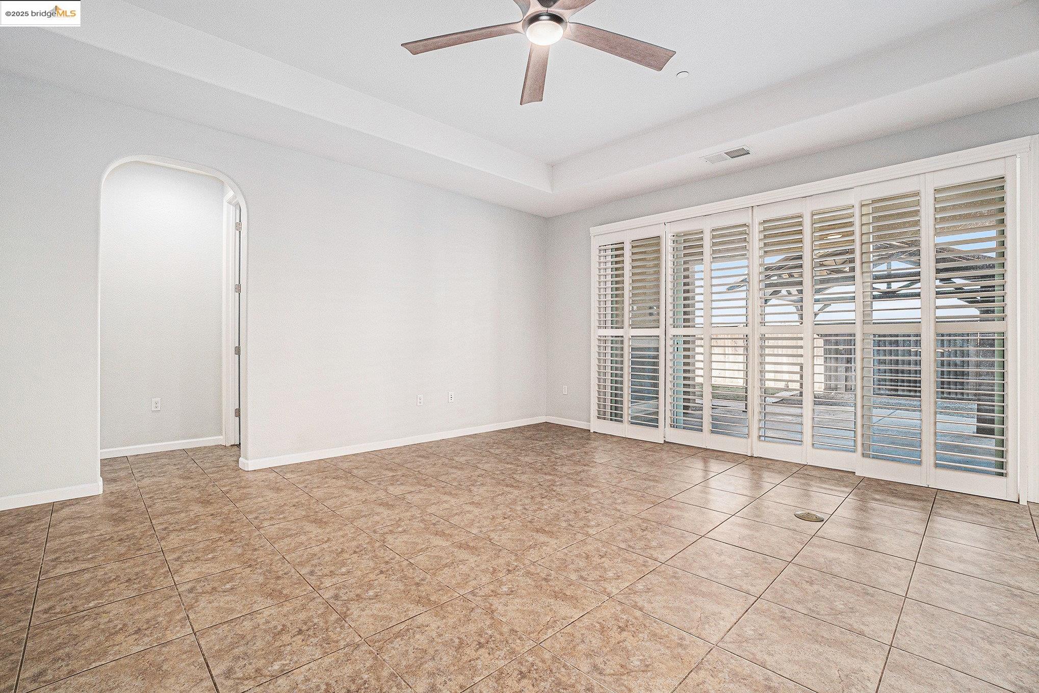31 Rustic Court Oakley, CA 94561 - Photo 4 of 52 a view of an empty room with a window